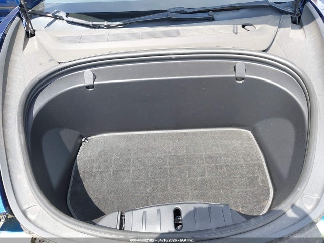 Tesla Model 3 Long Range/performance 2018 5YJ3E1EB9JF081050 Image 10