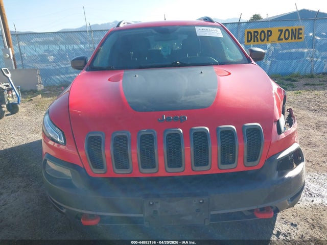 44882196 :رقم المزاد ، 1C4PJMBS3HW613143 vin ، 2017 Jeep Cherokee Trailhawk 4x4 مزاد بيع