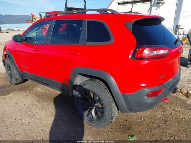 44882196 :رقم المزاد ، 1C4PJMBS3HW613143 vin ، 2017 Jeep Cherokee Trailhawk 4x4 مزاد بيع