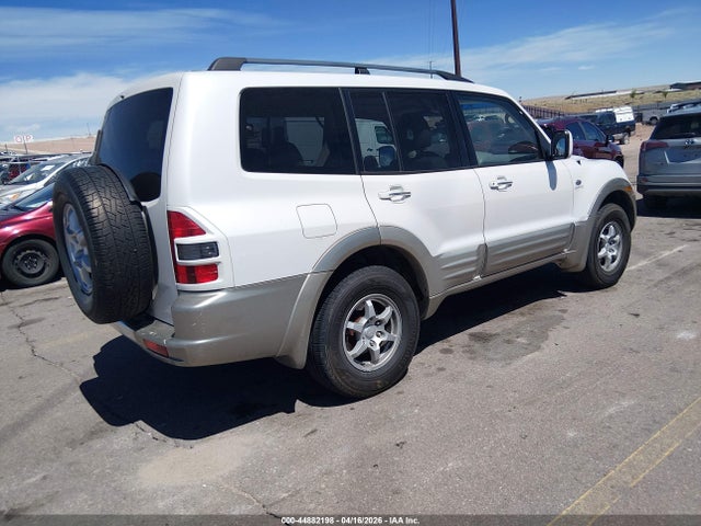 2002 MITSUBISHI MONTERO JA4MW51R32J008577 Photo 3