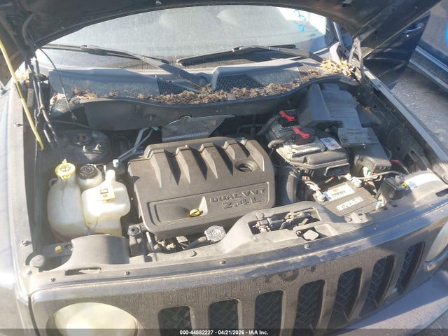 44882227 :رقم المزاد ، 1C4NJPFB0CD685392 vin ، 2012 Jeep Patriot Latitude مزاد بيع