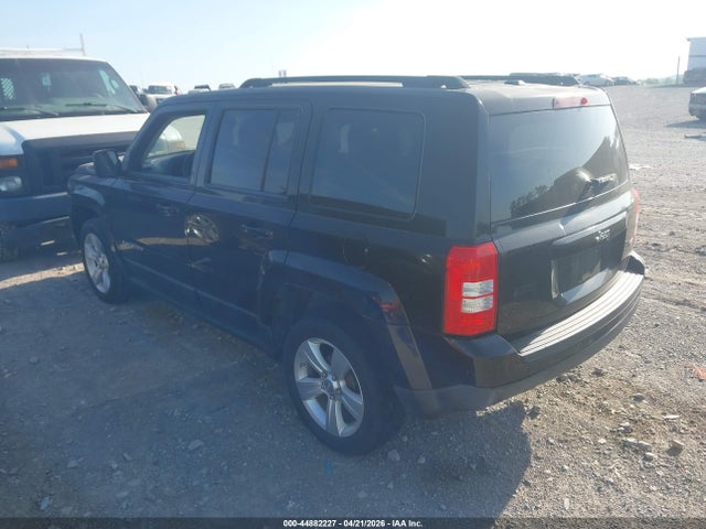 44882227 :رقم المزاد ، 1C4NJPFB0CD685392 vin ، 2012 Jeep Patriot Latitude مزاد بيع