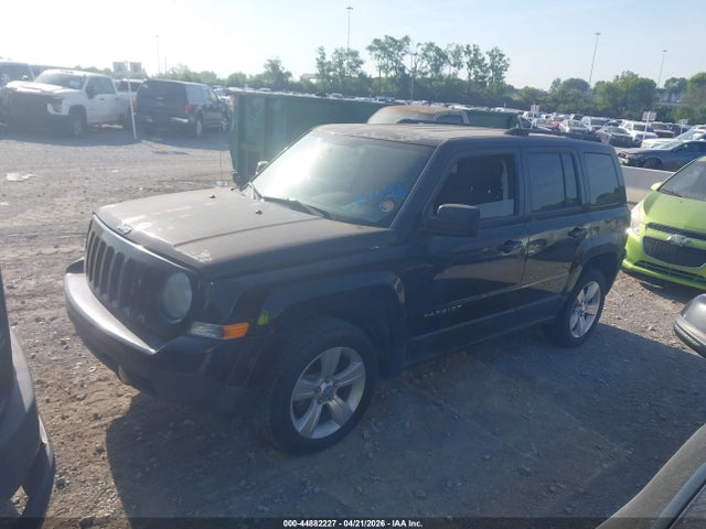 44882227 :رقم المزاد ، 1C4NJPFB0CD685392 vin ، 2012 Jeep Patriot Latitude مزاد بيع