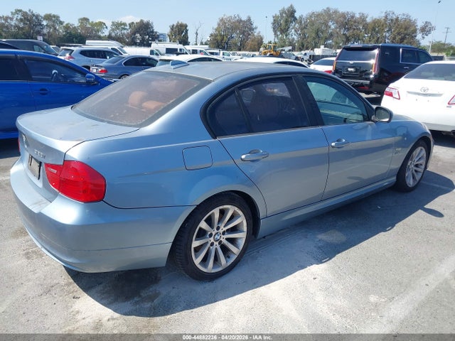 2011 Bmw 328i Xdrive მანქანა იყიდება აუქციონზე, vin: WBAPK5G51BNN32268, აუქციონის ნომერი: 44882236