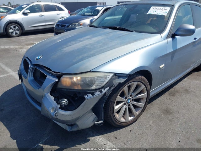 2011 Bmw 328i Xdrive მანქანა იყიდება აუქციონზე, vin: WBAPK5G51BNN32268, აუქციონის ნომერი: 44882236