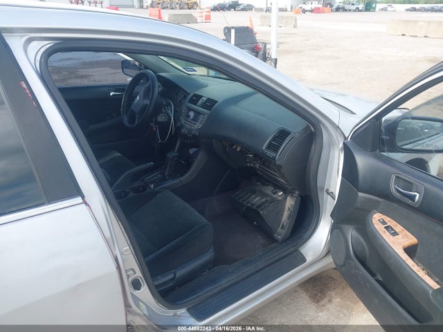 Aukcja sprzedaży 2006 Honda Accord 2.4 Se, vin: 1HGCM56316A058705, numer aukcji: 44882243