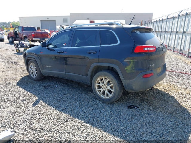 2016 Jeep Cherokee Latitude მანქანა იყიდება აუქციონზე, vin: 1C4PJMCB3GW341710, აუქციონის ნომერი: 44882248