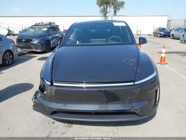 7SAYGDED8TF597537 Tesla Model Y Premium Rear-wheel Drive/standard Rear-wheel Drive