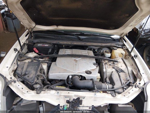 44882279 :رقم المزاد ، 1GYEE637150141714 vin ، 2005 Cadillac Srx V6 مزاد بيع