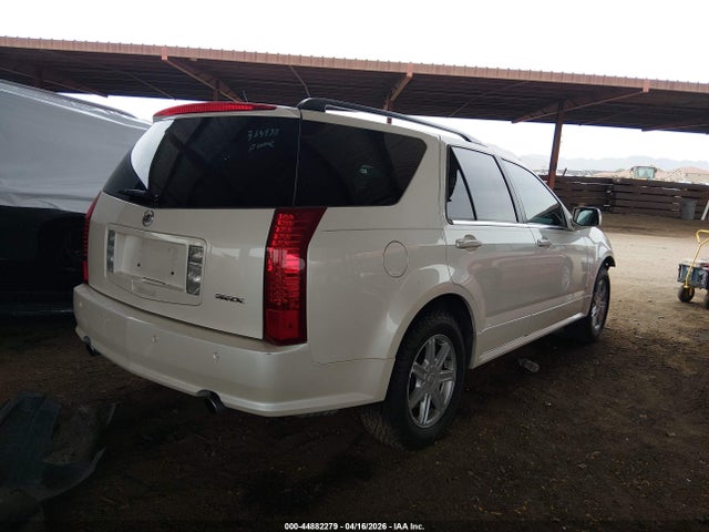 44882279 :رقم المزاد ، 1GYEE637150141714 vin ، 2005 Cadillac Srx V6 مزاد بيع