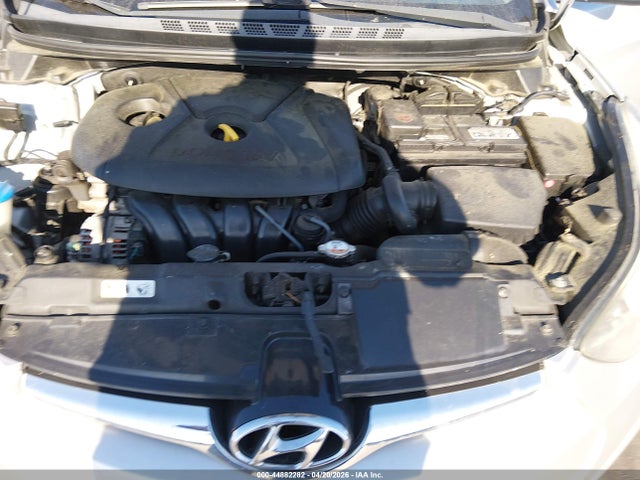 44882282 :رقم المزاد ، 5NPDH4AE0FH593852 vin ، 2015 Hyundai Elantra Se مزاد بيع