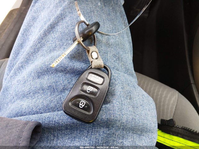 44882282 :رقم المزاد ، 5NPDH4AE0FH593852 vin ، 2015 Hyundai Elantra Se مزاد بيع