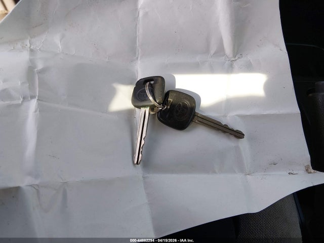 2004 TOYOTA CAMRY 4T1BE32K54U372647 Photo 10