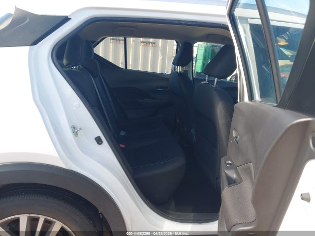 Продаж на аукціоні авто 2023 Nissan Kicks Sv Xtronic Cvt, vin: 3N1CP5CV3PL543873, номер лоту: 44882299