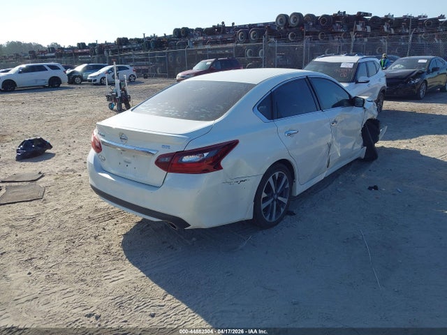 Aukcja sprzedaży 2017 Nissan Altima 2.5 Sr, vin: 1N4AL3AP9HC487529, numer aukcji: 44882304