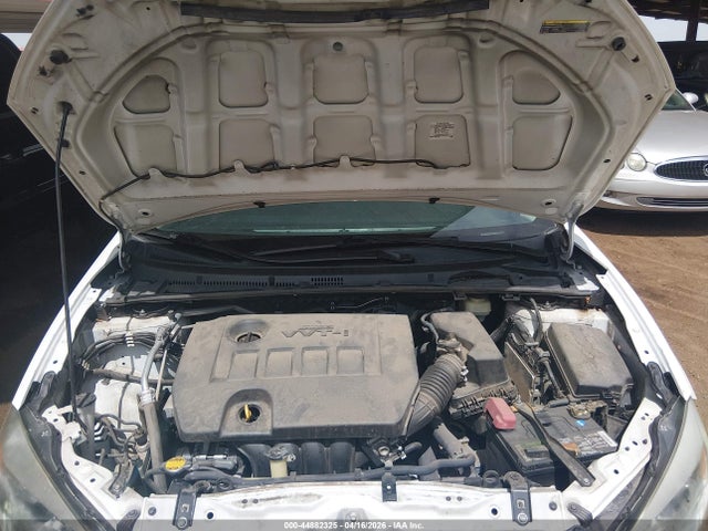 5YFBURHE2GP375258 Toyota COROLLA LE