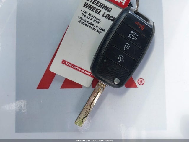 Продажа на аукционе авто 2015 Kia Optima Lx, vin: 5XXGM4A79FG516998, номер лота: 44882341