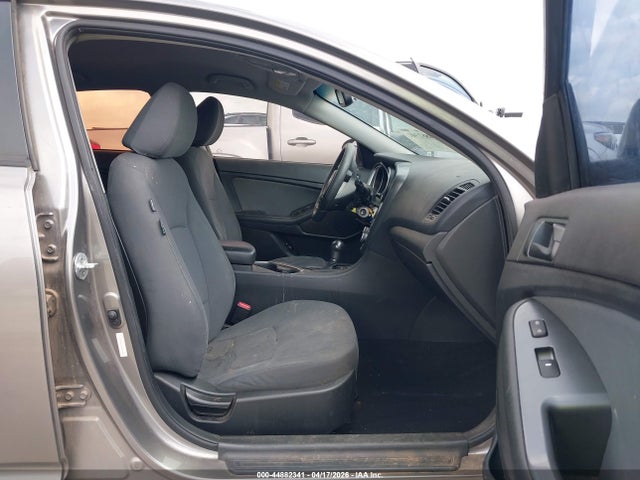 Продажа на аукционе авто 2015 Kia Optima Lx, vin: 5XXGM4A79FG516998, номер лота: 44882341