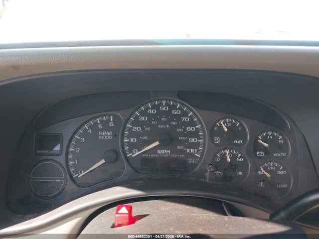 2002 Chevrolet Suburban 1500 Lt მანქანა იყიდება აუქციონზე, vin: 3GNFK16T42G232781, აუქციონის ნომერი: 44882351