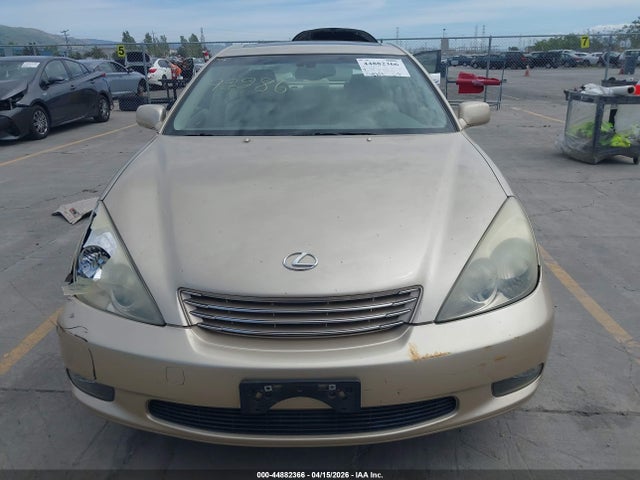 Aukcja sprzedaży 2003 Lexus Es 300, vin: JTHBF30G030115660, numer aukcji: 44882366