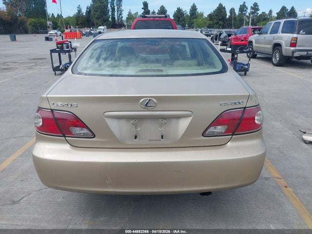 Aukcja sprzedaży 2003 Lexus Es 300, vin: JTHBF30G030115660, numer aukcji: 44882366