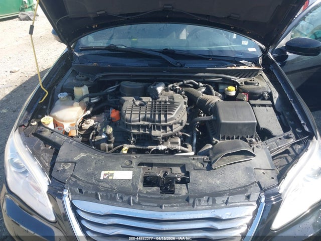 Продаж на аукціоні авто 2014 Chrysler 200 Lx, vin: 1C3CCBAG7EN164856, номер лоту: 44882377