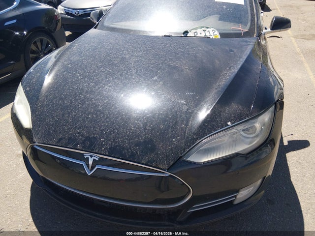 Продаж на аукціоні авто 2015 Tesla Model S 85d/p85d, vin: 5YJSA1H40FF081529, номер лоту: 44882397