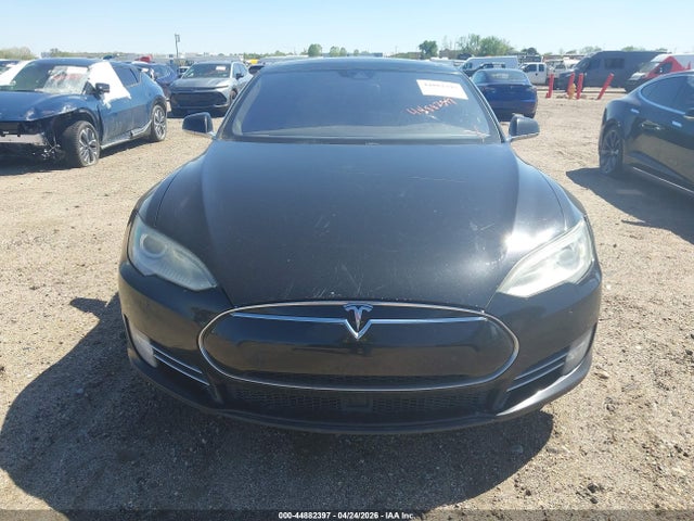 Продаж на аукціоні авто 2015 Tesla Model S 85d/p85d, vin: 5YJSA1H40FF081529, номер лоту: 44882397