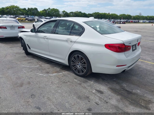 Продаж на аукціоні авто 2020 Bmw 530e Xdrive Iperformance, vin: WBAJB1C03LCE08673, номер лоту: 44882398