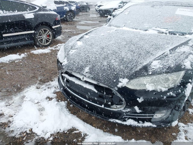 Продаж на аукціоні авто 2015 Tesla Model S 70d/85d/p85d, vin: 5YJSA1E25FF115046, номер лоту: 44882400