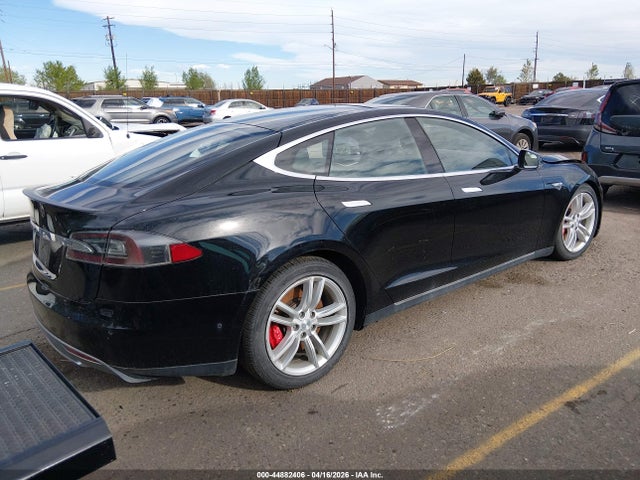 Продаж на аукціоні авто 2015 Tesla Model S 70d/85d/p85d, vin: 5YJSA4H24FFP76340, номер лоту: 44882406