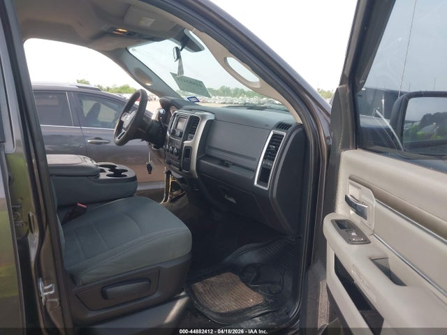 Продаж на аукціоні авто 2017 Ram 2500 Slt  4x4 6'4 Box, vin: 3C6UR5DLXHG535568, номер лоту: 44882412