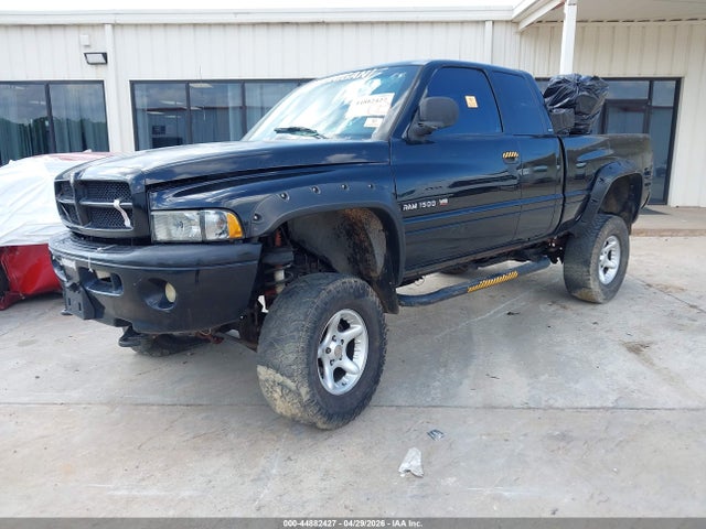 44882427 :رقم المزاد ، 3B7HF13Z81G703764 vin ، 2001 Dodge Ram 1500 St مزاد بيع