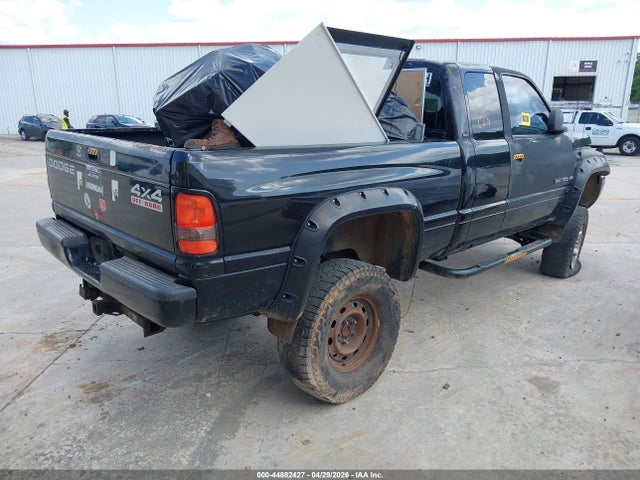 44882427 :رقم المزاد ، 3B7HF13Z81G703764 vin ، 2001 Dodge Ram 1500 St مزاد بيع