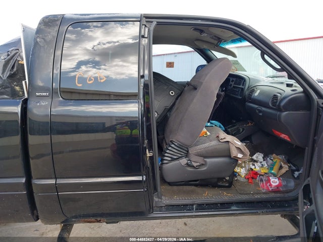 44882427 :رقم المزاد ، 3B7HF13Z81G703764 vin ، 2001 Dodge Ram 1500 St مزاد بيع
