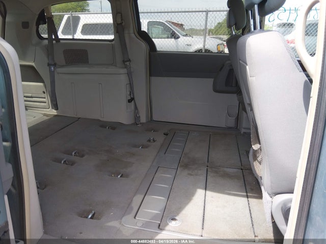 44882453 :رقم المزاد ، 2A4RR5D13AR479240 vin ، 2010 Chrysler Town & Country Touring مزاد بيع
