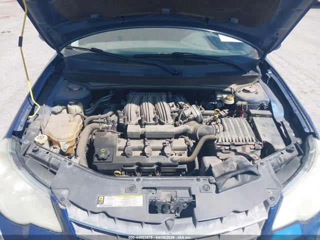 2010 Chrysler Sebring Touring მანქანა იყიდება აუქციონზე, vin: 1C3BC5ED4AN127822, აუქციონის ნომერი: 44882475