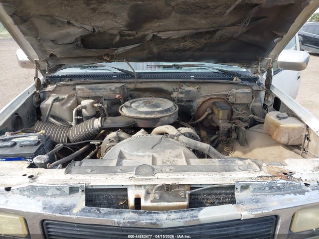 44882477 :رقم المزاد ، 2GTEC19H7N1526326 vin ، 1992 Gmc Sierra C1500 مزاد بيع