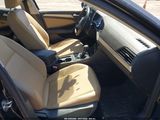 2019 Volkswagen Jetta 1.4t R-line/1.4t S/1.4t Se მანქანა იყიდება აუქციონზე, vin: 3VWC57BU7KM123962, აუქციონის ნომერი: 44882489