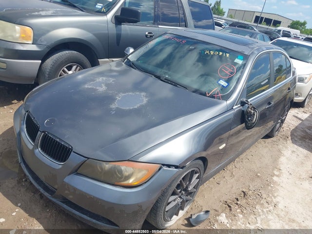 Aukcja sprzedaży 2006 Bmw 330i, vin: WBAVB33526KR80818, numer aukcji: 44882503