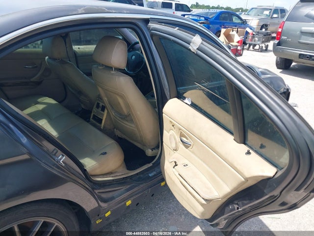 Aukcja sprzedaży 2006 Bmw 330i, vin: WBAVB33526KR80818, numer aukcji: 44882503