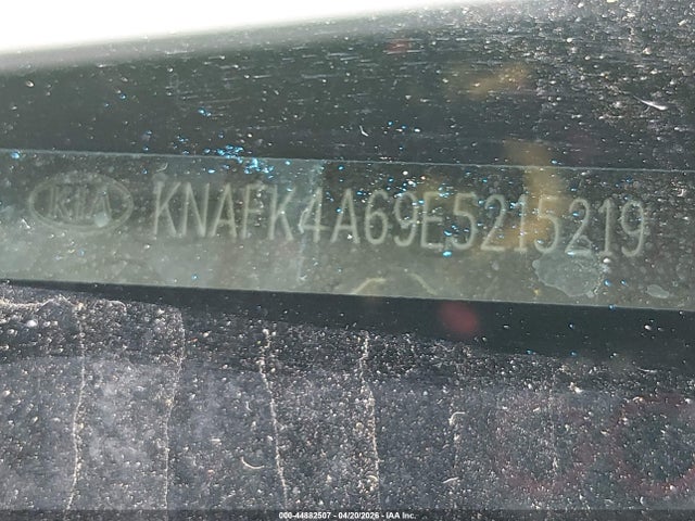 44882507 :رقم المزاد ، KNAFK4A69E5215219 vin ، 2014 Kia Forte Lx مزاد بيع