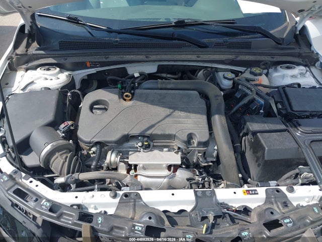 1G1ZD5STXMF081651 Chevrolet Malibu Fwd Lt