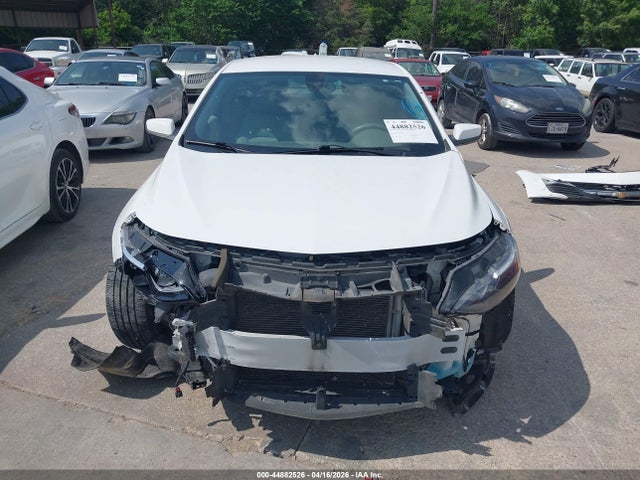 1G1ZD5STXMF081651 Chevrolet Malibu Fwd Lt