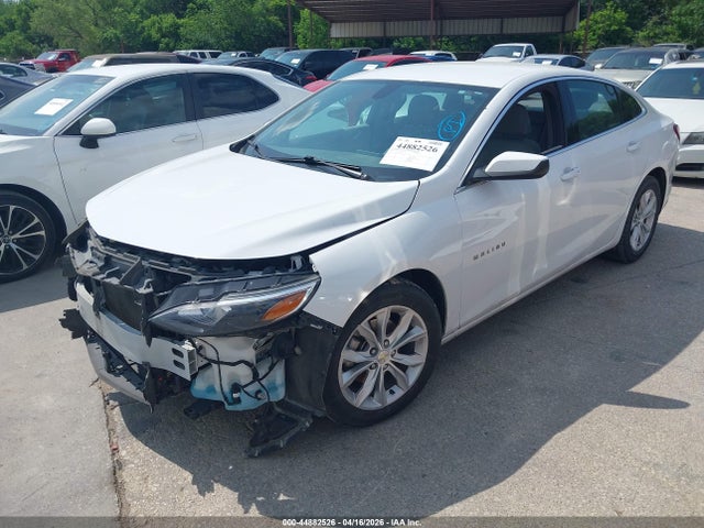 1G1ZD5STXMF081651 Chevrolet Malibu Fwd Lt