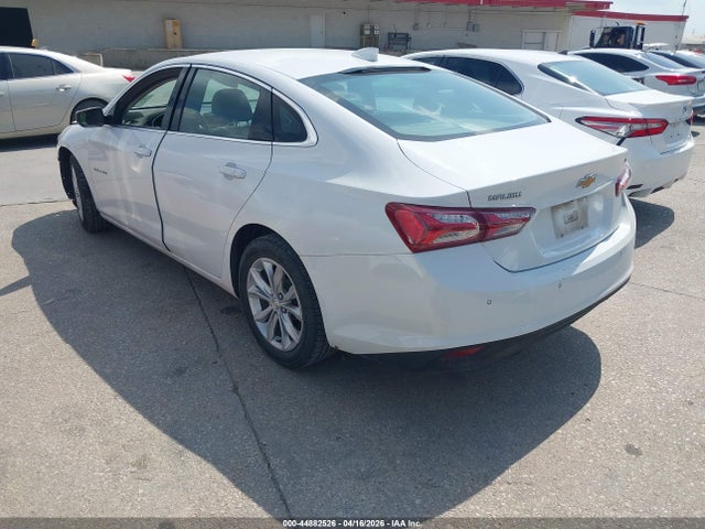 1G1ZD5STXMF081651 Chevrolet Malibu Fwd Lt