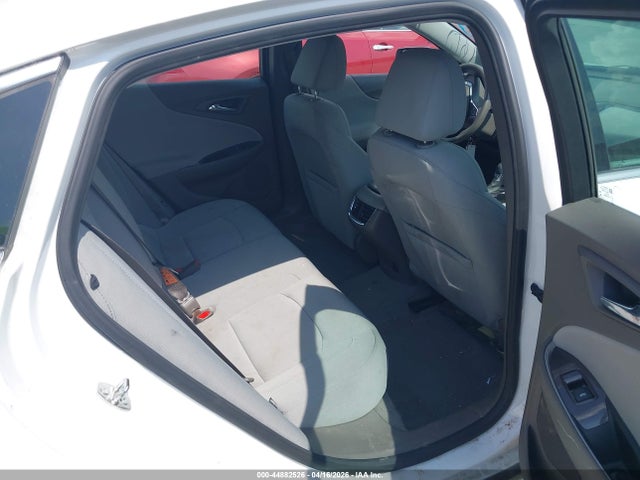 1G1ZD5STXMF081651 Chevrolet Malibu Fwd Lt