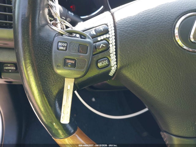 2005 Lexus Rx 330 მანქანა იყიდება აუქციონზე, vin: 2T2HA31U85C056814, აუქციონის ნომერი: 44882537