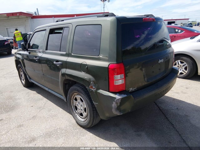 2008 Jeep Patriot Sport მანქანა იყიდება აუქციონზე, vin: 1J8FT28W48D720050, აუქციონის ნომერი: 44882539