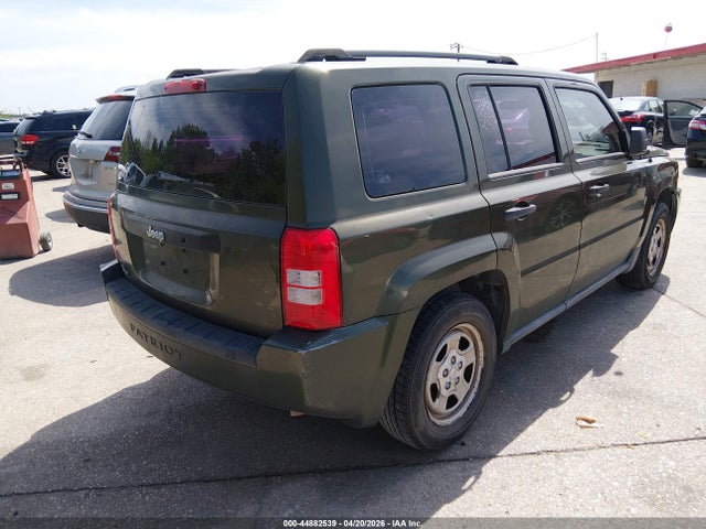 2008 Jeep Patriot Sport მანქანა იყიდება აუქციონზე, vin: 1J8FT28W48D720050, აუქციონის ნომერი: 44882539